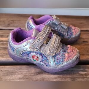 Retro DISNEY SZ 6C VGUC GRAY LAVENDER THE LITTLE MERMAID Light Up shoes
